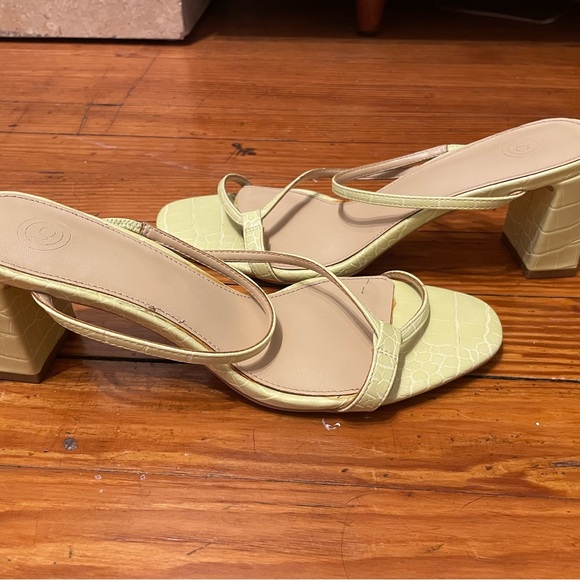 Urban Outfitters Natalie Strappy Heel - Picture 5 of 6